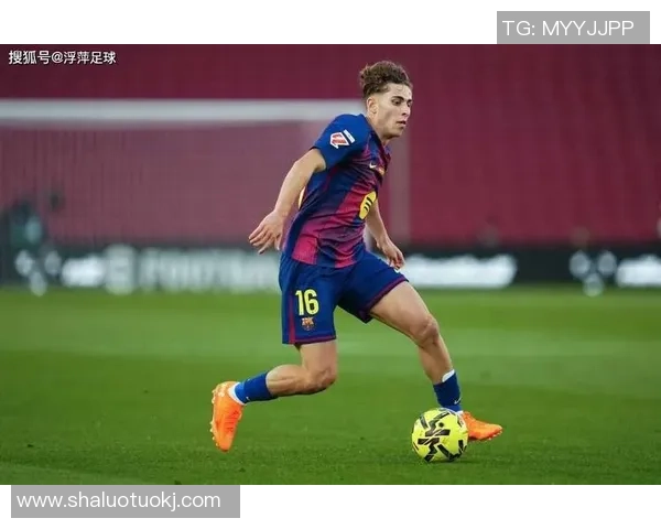 巴萨旧将：弗里克的球队十分依靠反击，他不注重中场的操控
